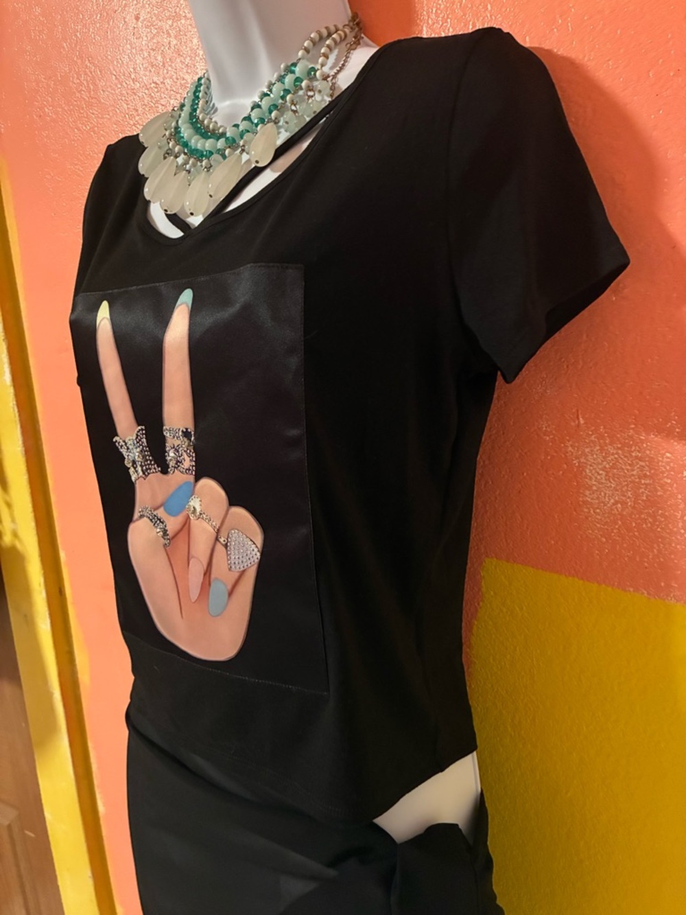 Gothic cute Black Short-Sleeve Tee with Peace Sign Graphic